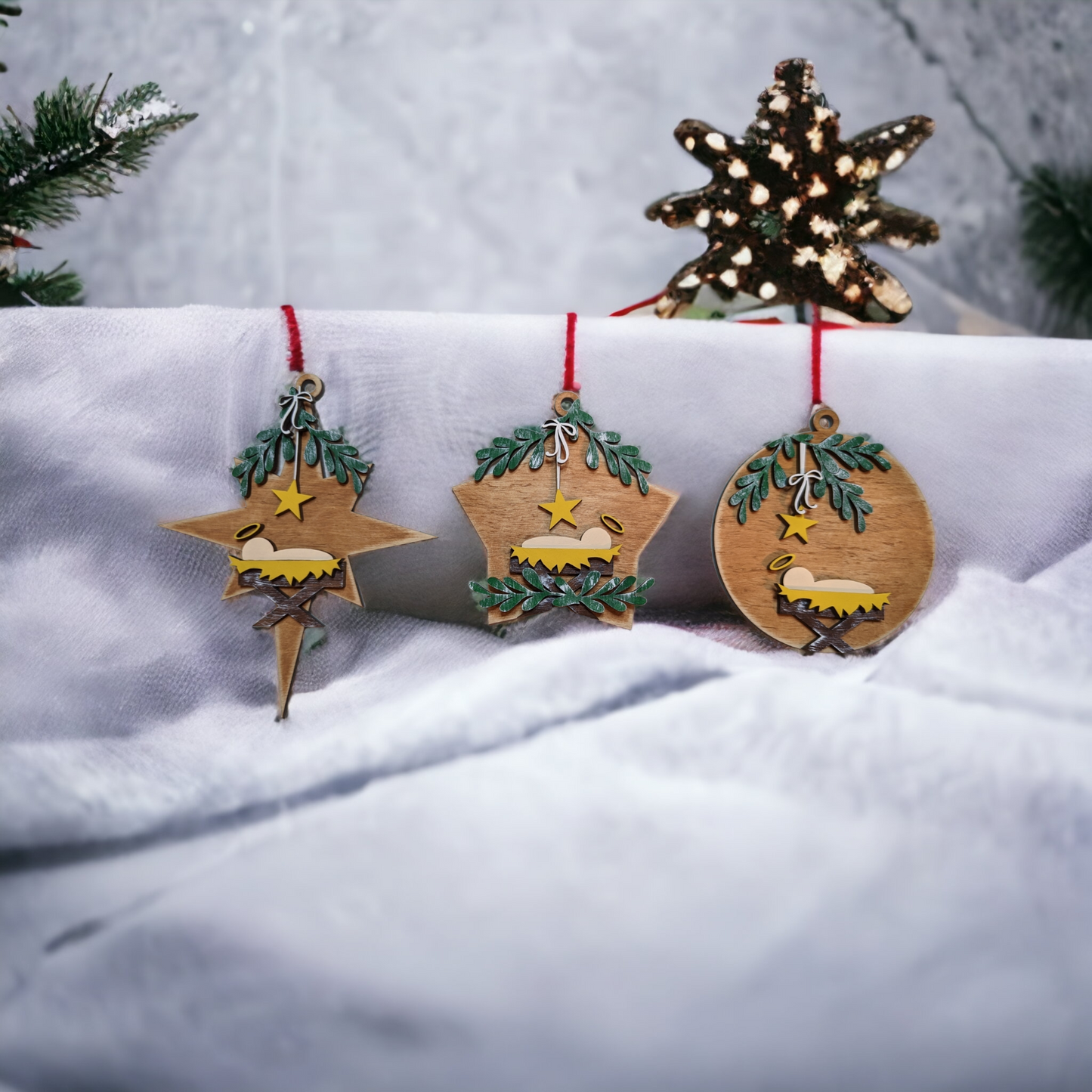 Ornament - Baby Jesus in Manger