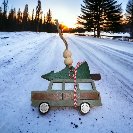 Ornament - Griswald car with tree