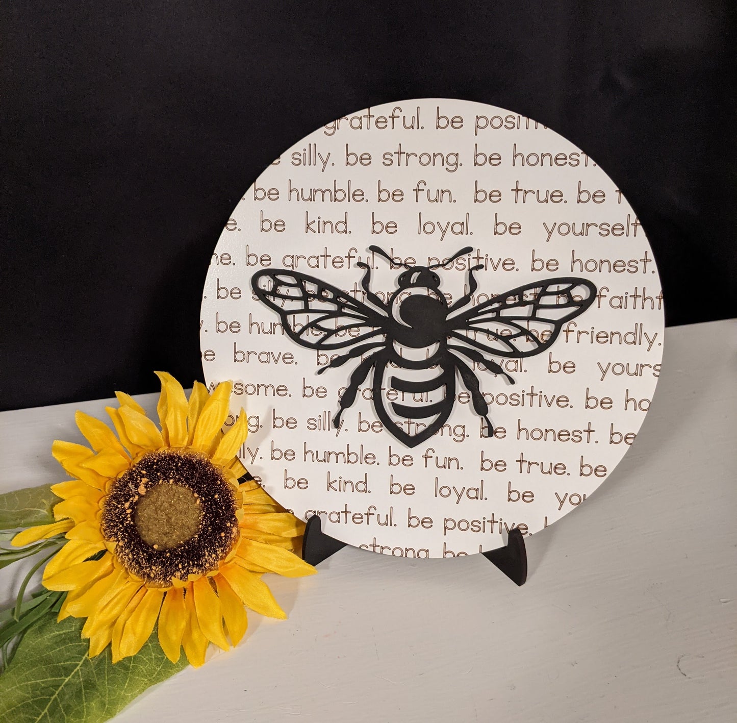 Bee Kind round